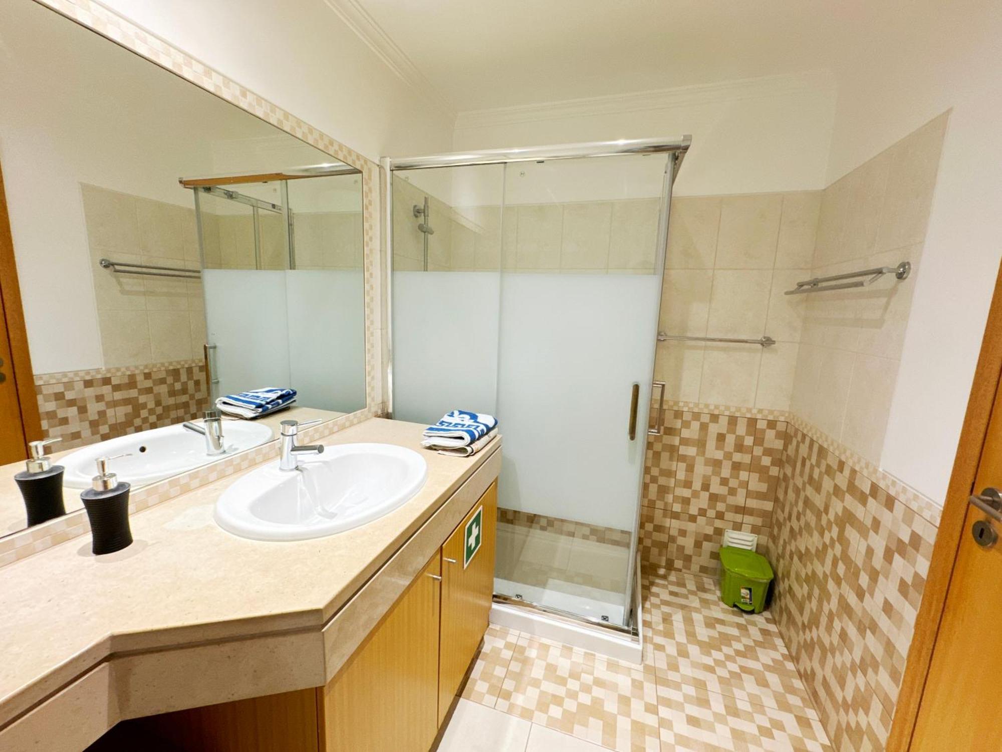 Vista Das Ondas Olhos De Agua Apartment Екстериор снимка